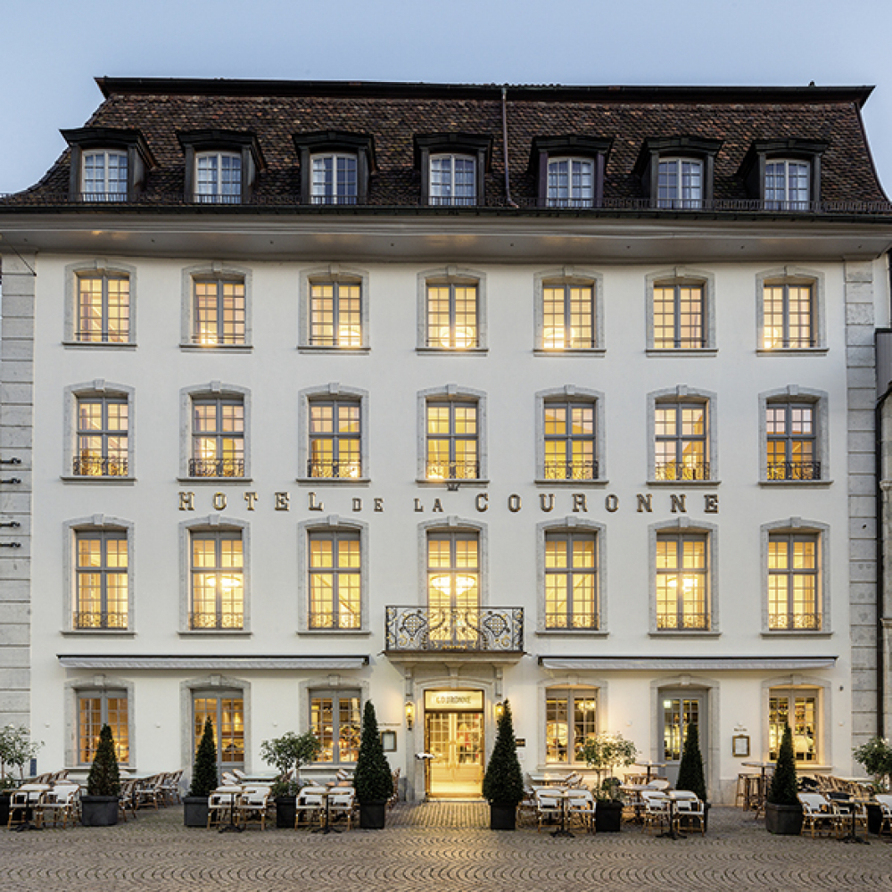 LA COURONNE front